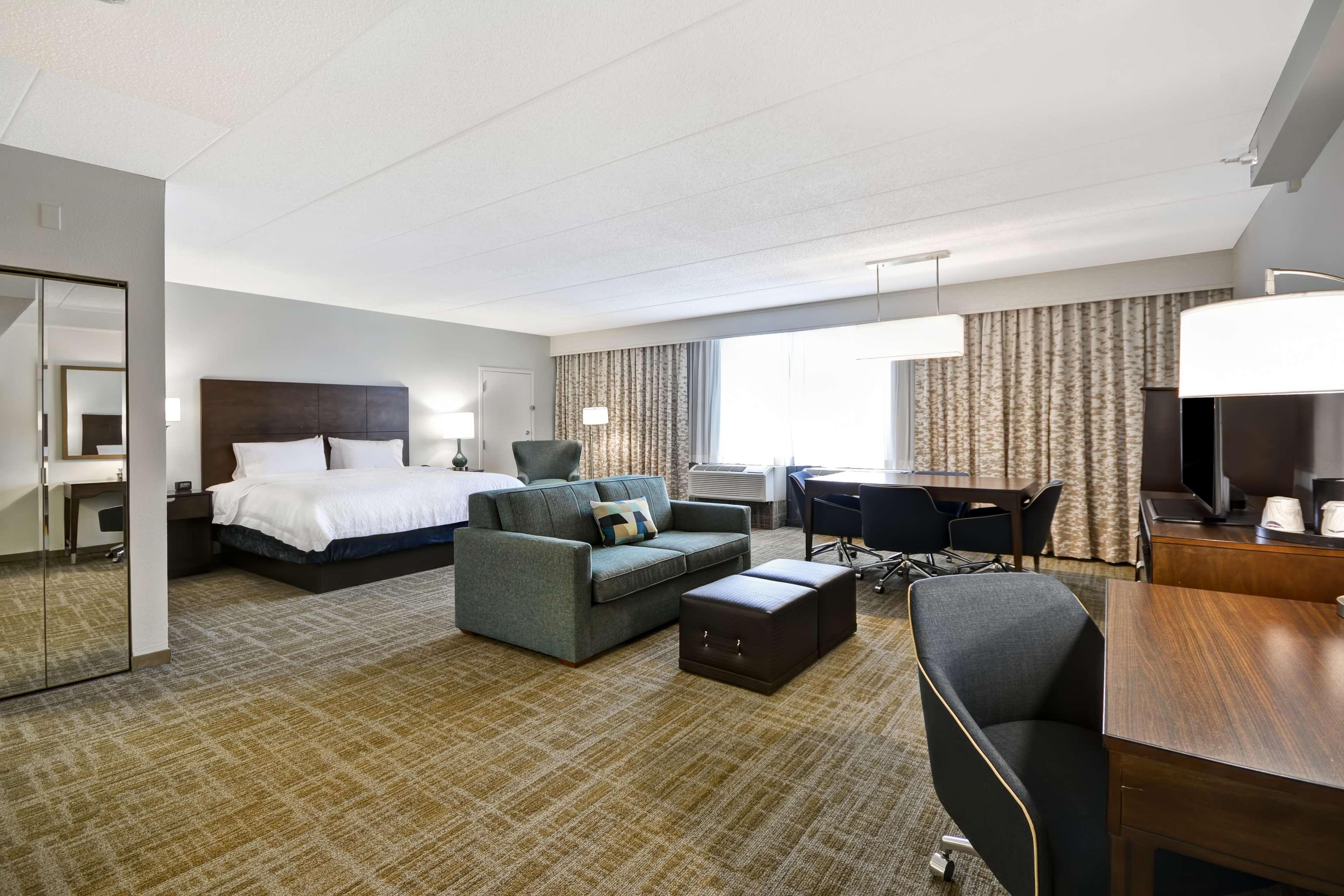 Hampton Inn Chicago-Naperville Ngoại thất bức ảnh