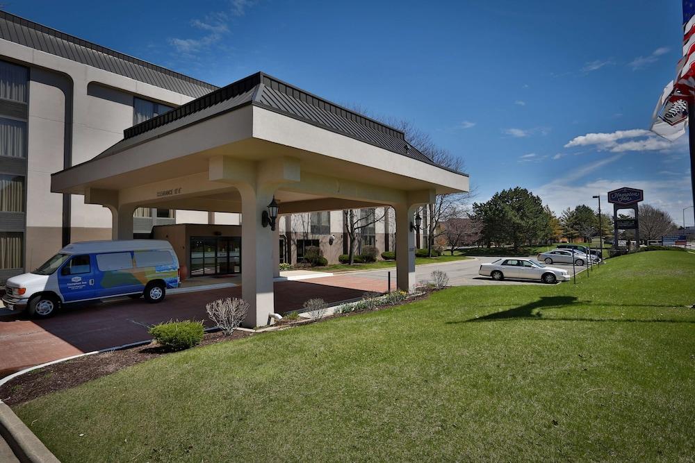 Hampton Inn Chicago-Naperville Ngoại thất bức ảnh